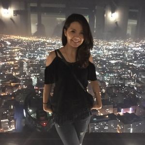 Meet your Posher, Lizbeth